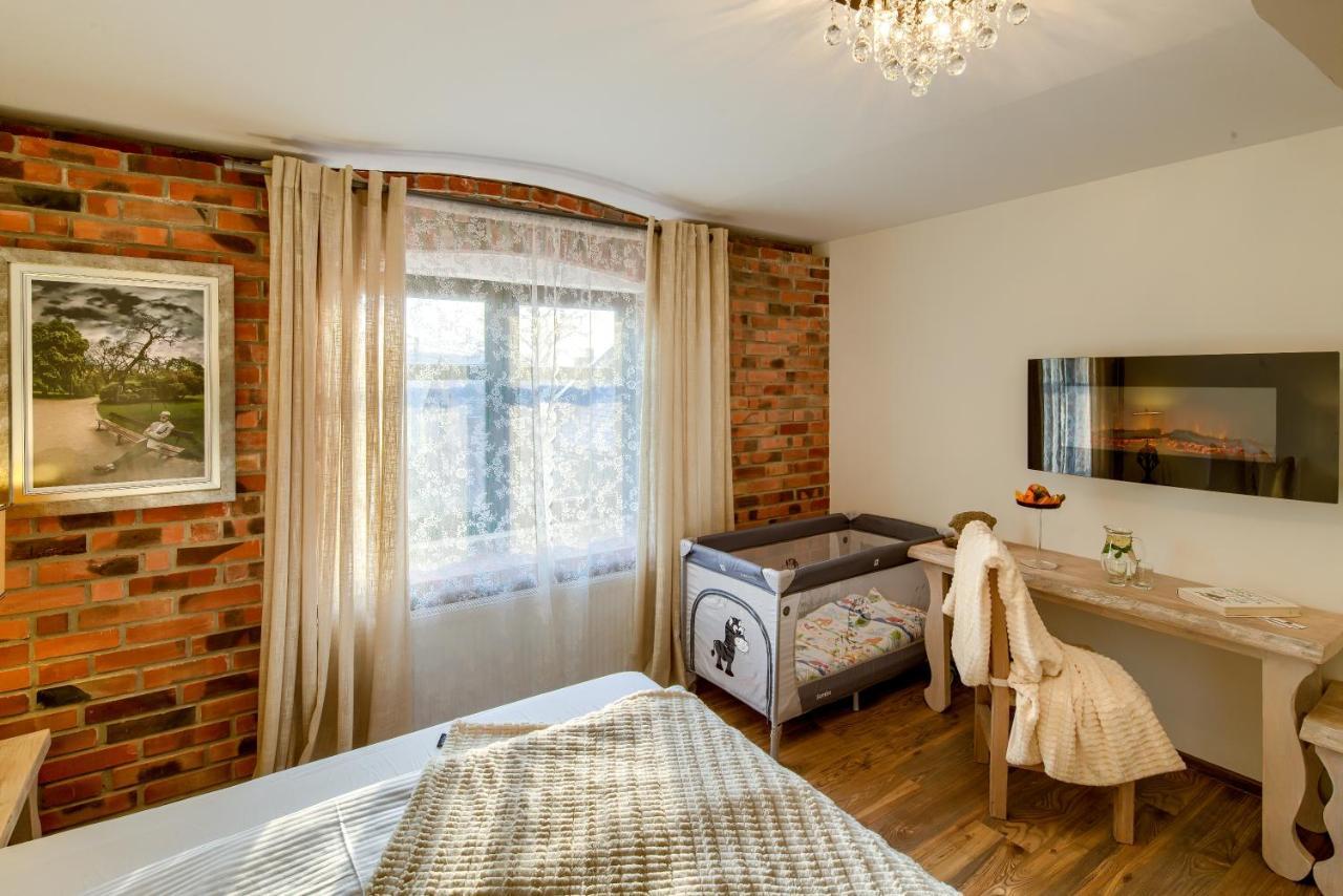 Folwark Bialych Bocianow Guest House Kamionka  Ngoại thất bức ảnh
